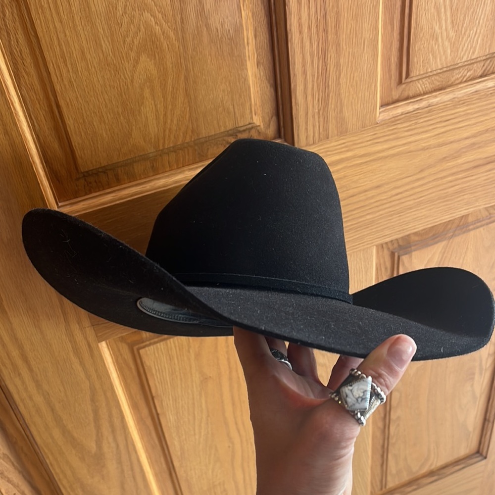Black Rodeo King cowboy hat size 6¾. Brand New. Costal Cowgirl Vibes.